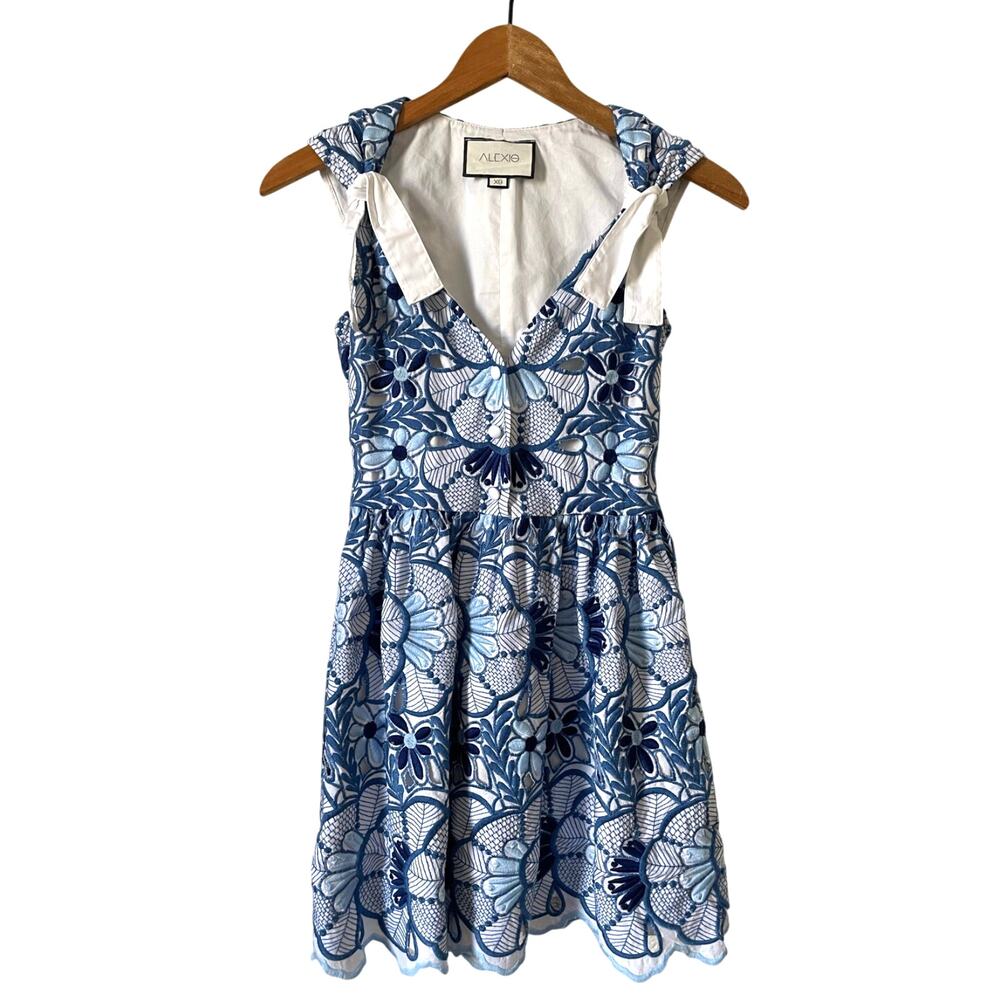 ALEXIS Blue Lace Mini Sleeveless Sundress Size XS X-Small